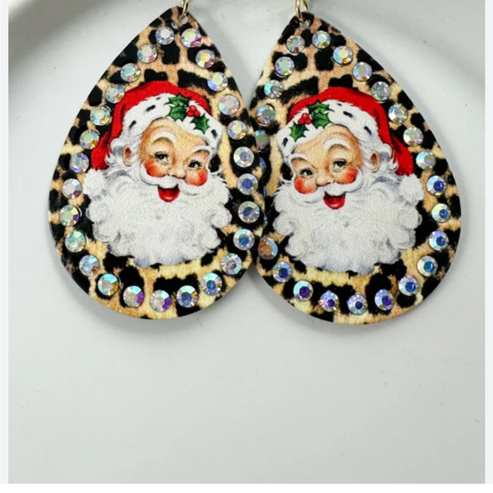 🎅 Santa Clause Leopard Sparkling Metal Earrings